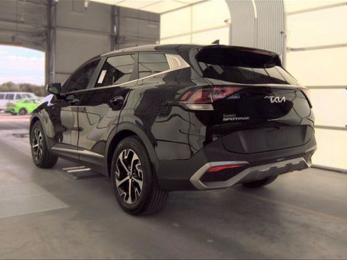 Used 2023 Kia Sportage EX FWD image 11