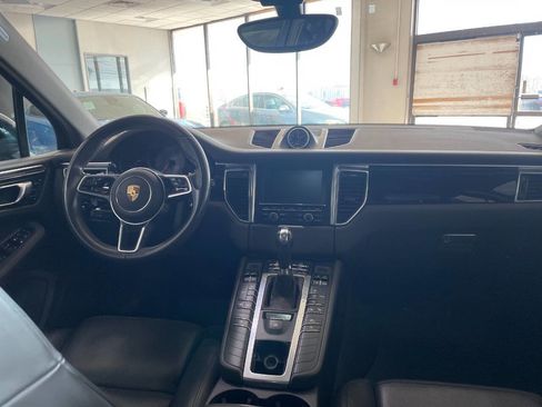 Used 2016 Porsche Macan S image 28