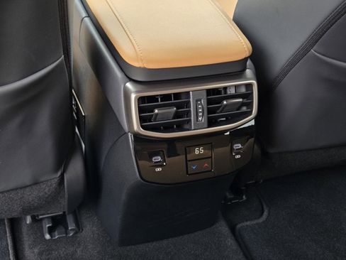 Used 2025 Lexus RX 350 Premium w/ Accessory Package (Z1) FWD image 27