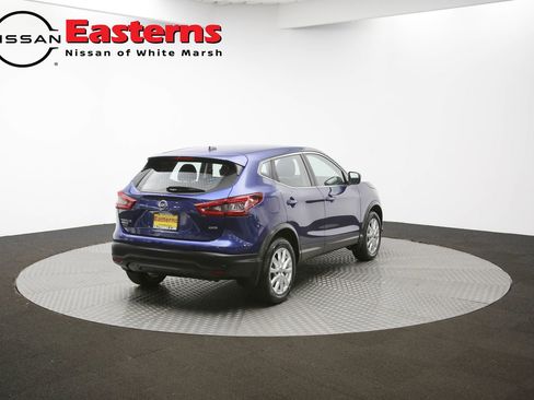 Used 2022 Nissan Rogue Sport S image 60