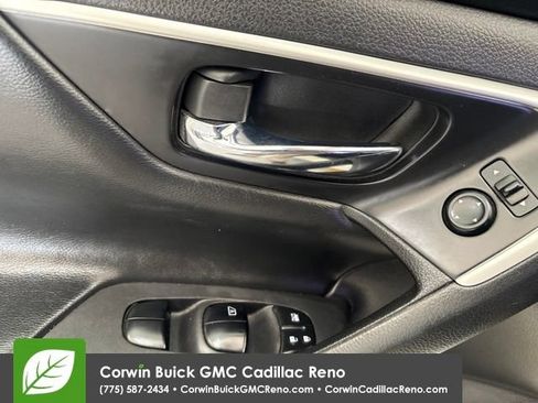 Used 2017 Nissan Altima 2.5 S w/ Power Driver Seat Package FWD image 14