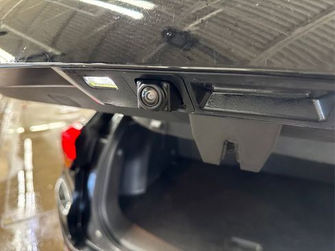 Used 2023 Buick Encore GX Select image 15