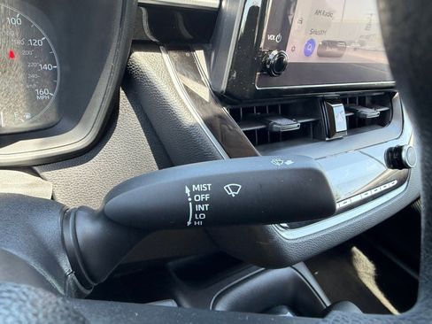Used 2023 Toyota Corolla LE FWD image 28