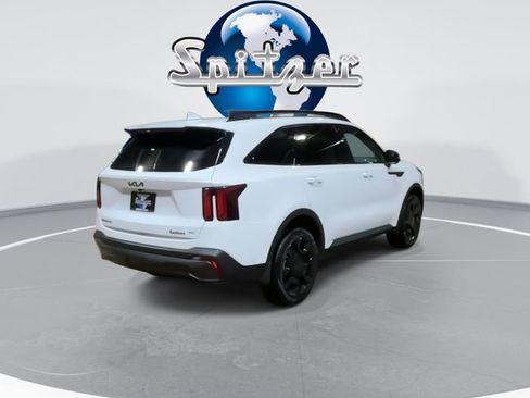 Certified 2025 Kia Sorento SX Prestige w/ Olive Brown Leather Package AWD/4WD image 10
