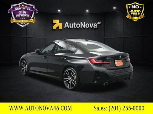 Used 2023 BMW 330i xDrive 330i xDrive w/ M Sport Package image 4