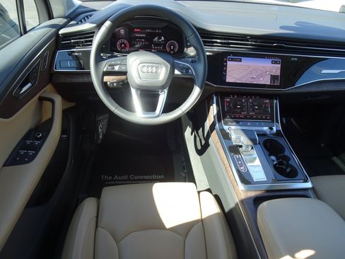 Certified 2023 Audi Q7 3.0T Prestige w/ Prestige Package AWD/4WD image 11