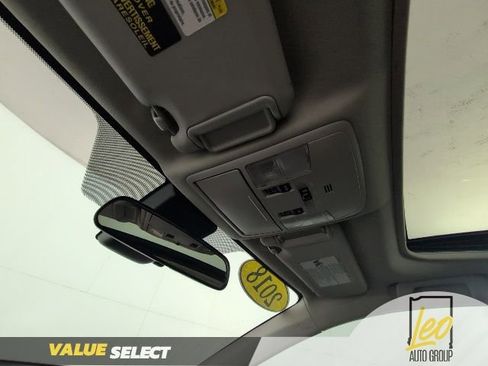 Used 2018 Toyota RAV4 XLE image 19