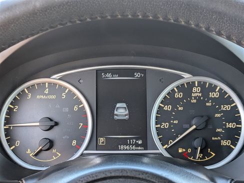 Used 2017 Nissan Sentra SV image 17