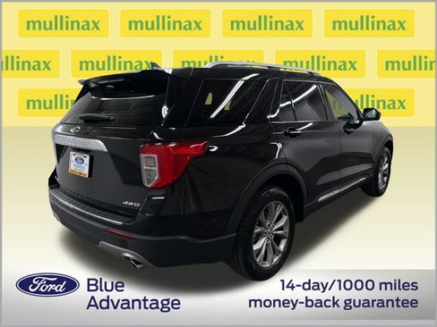 Certified 2023 Ford Explorer Limited AWD/4WD image 3