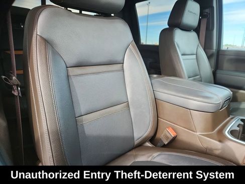 Used 2023 GMC Sierra 3500 Denali w/ Denali Ultimate Package image 20