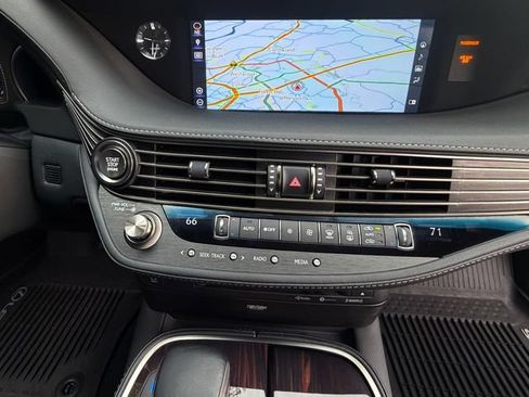 Certified 2020 Lexus LS 500 AWD w/ Interior Upgrade Package image 29