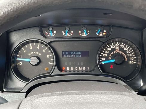 Used 2014 Ford F150 STX w/ Equipment Group 201A Mid RWD image 19