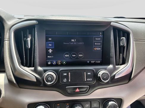 Used 2020 GMC Terrain Denali w/ Denali Premium Package FWD image 23