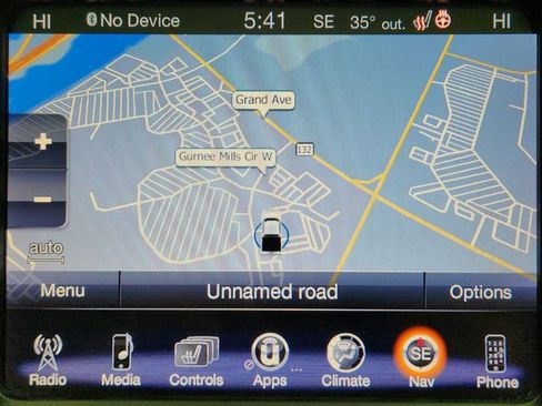 Used 2018 Jeep Cherokee Limited image 14