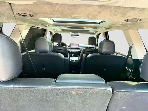 Used 2021 Kia Telluride SX w/ SX Prestige Package image 29