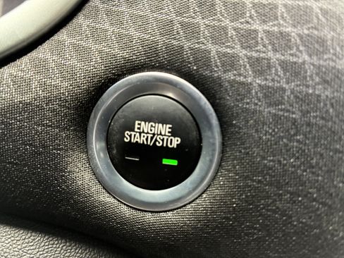Used 2023 Chevrolet Malibu LT FWD image 31