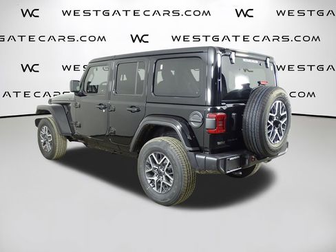 New 2026 Jeep Wrangler Sahara image 5