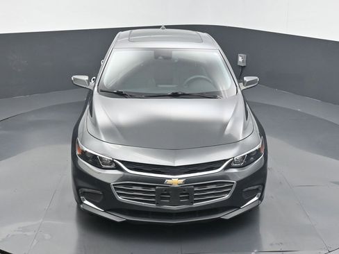 Used 2017 Chevrolet Malibu Premier w/ Premier Sun and Wheel Package image 6
