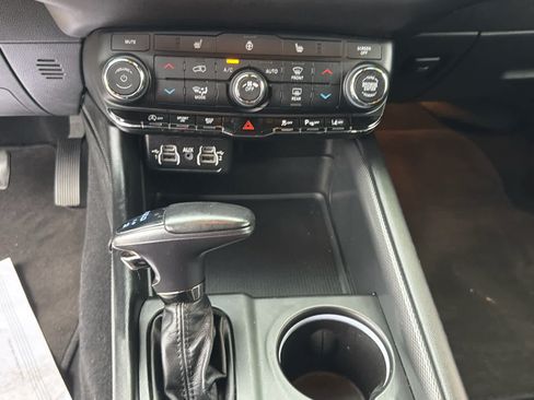 Used 2022 Dodge Durango GT AWD/4WD image 30