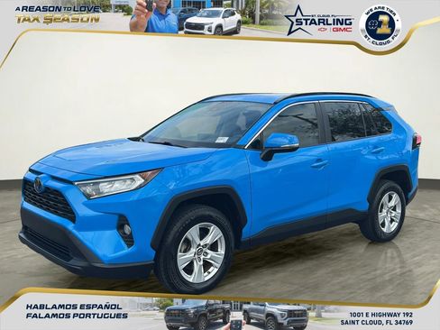 Used 2019 Toyota RAV4 XLE image 2
