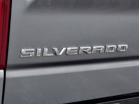 Used 2022 Chevrolet Silverado 1500 LTZ w/ LTZ Premium Package image 32