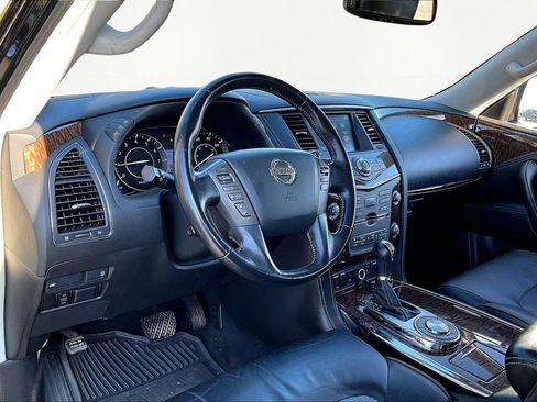 Used 2020 Nissan Armada SL image 12