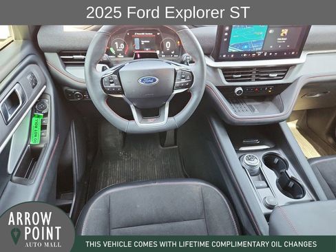 Used 2025 Ford Explorer ST w/ Sun And Sound Package image 20