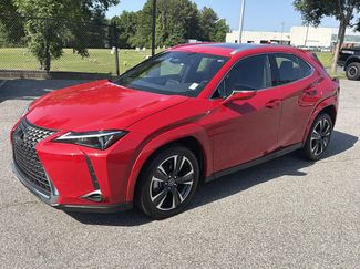 Used 2025 Lexus UX 300h FWD w/ Accessory Package (Z1) video 3