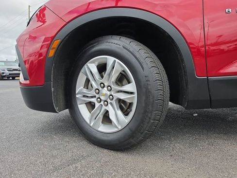 Used 2020 Chevrolet Blazer LT image 43