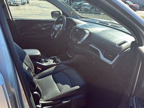 Used 2019 GMC Terrain SLT image 14