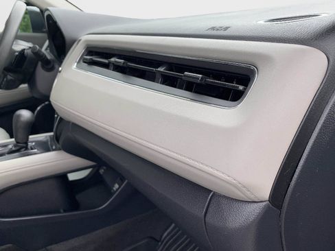 Used 2019 Honda HR-V EX image 42