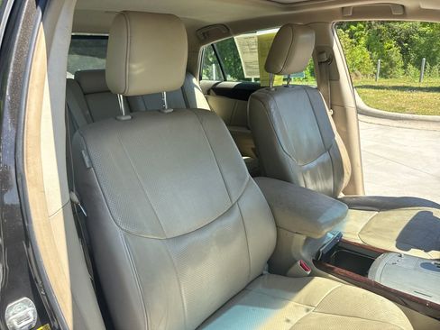 Used 2009 Toyota Avalon Limited FWD image 33