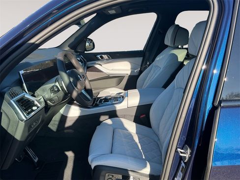 New 2026 BMW X5 xDrive50e w/ M Sport Package image 9