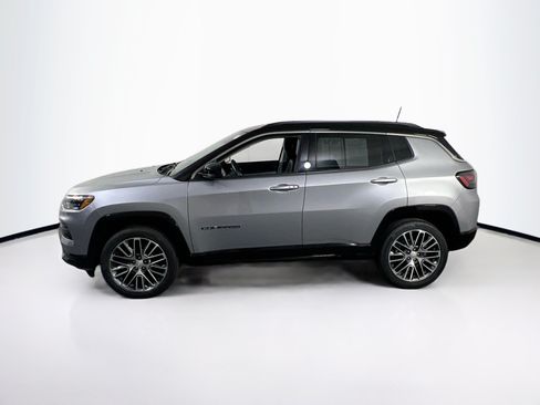 Used 2022 Jeep Compass Limited w/ Elite Group AWD/4WD image 8