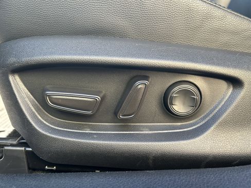 Certified 2025 Toyota Camry SE image 15