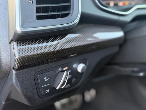 Used 2018 Audi SQ5 Prestige image 25