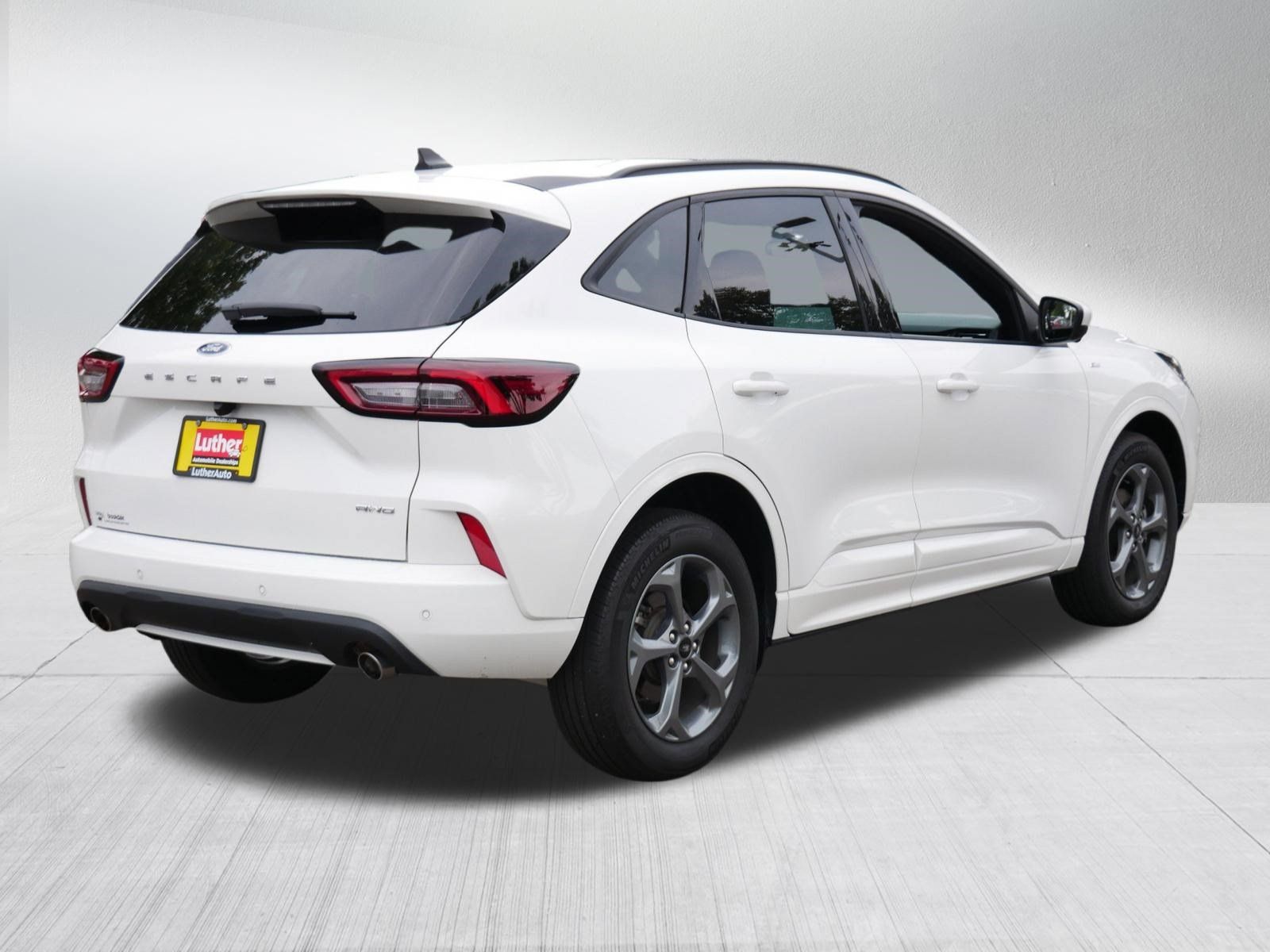 Used 2023 Ford Escape ST-Line Select w/ Tech Pack #2 AWD/4WD image 7