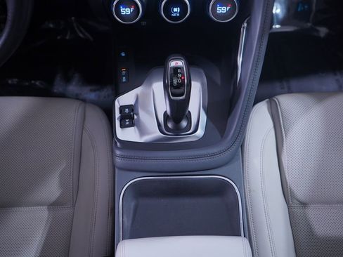 Used 2018 Jaguar E-PACE S image 14