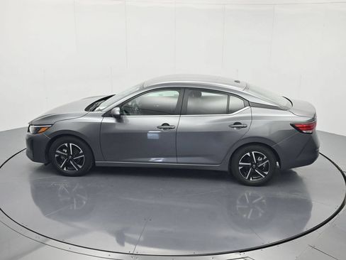 Used 2024 Nissan Sentra SV FWD image 35