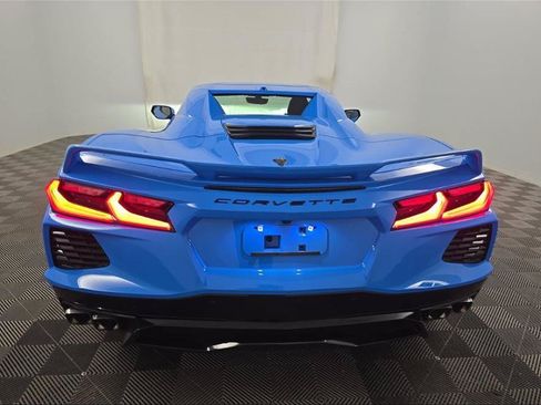 Used 2022 Chevrolet Corvette Stingray Preferred Conv w/ Z51 Performance Package RWD image 9