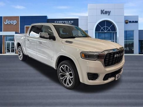 Used 2025 RAM 1500 Tungsten AWD/4WD image 11