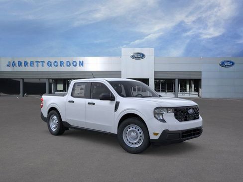 New 2026 Ford Maverick XL w/ Equipment Group 101A AWD/4WD image 7