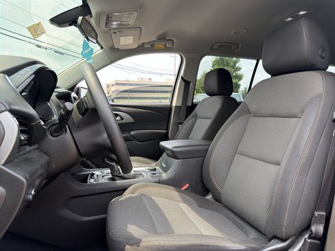 Used 2021 Chevrolet Traverse LS w/ LPO, Floor Liner Package FWD image 13