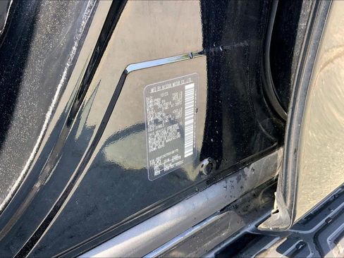 Used 2024 Nissan Armada SV image 14