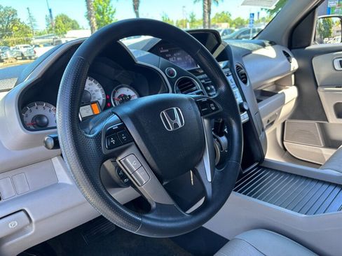 Used 2015 Honda Pilot EX image 15