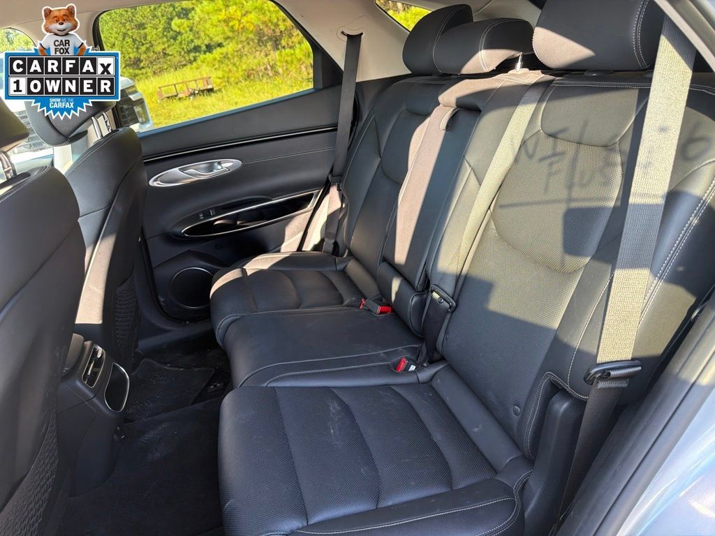 Used 2025 Genesis GV70 2.5T AWD/4WD image 12