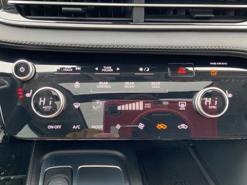 Used 2024 INFINITI QX60 Luxe image 33