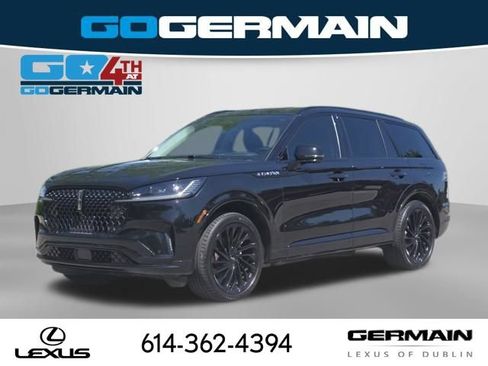 Used 2025 Lincoln Aviator Reserve w/ Jet Appearance Package AWD/4WD image 1