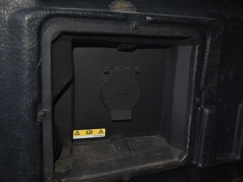 Used 2023 Ford F150 Lariat w/ Equipment Group 502A High image 58