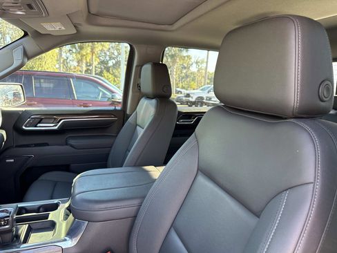 Used 2025 Chevrolet Silverado 1500 LT Trail Boss w/ LT Trail Boss Premium Package image 20